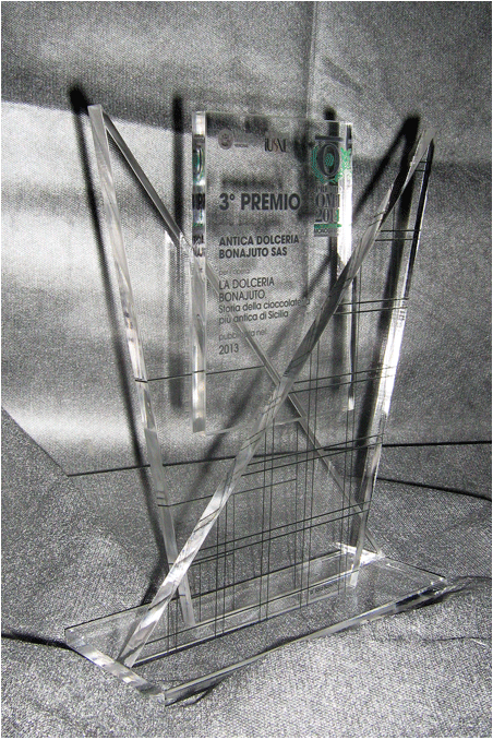 Trofeo della scorsa edizione